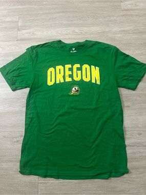 **NEW** Fanatics Green and Yellow Collegiate Logo Tee sz Large